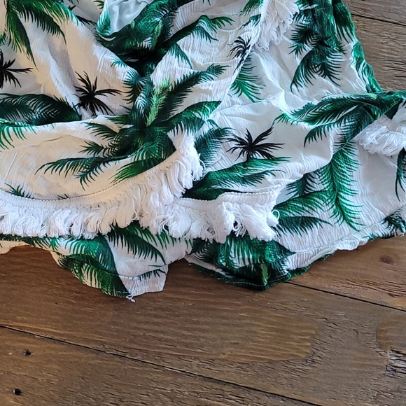 Entro Palm Tree Skort🏝 - Picture 5 of 5